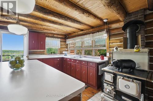 10864 3Rd Line Road, Alnwick/Haldimand, ON - Indoor Photo Showing Kitchen With Double Sink