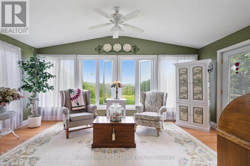 10864 3Rd Line Road, Alnwick/Haldimand, ON - Indoor Photo Showing Living Room