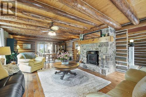 10864 3Rd Line Road, Alnwick/Haldimand, ON - Indoor Photo Showing Living Room With Fireplace