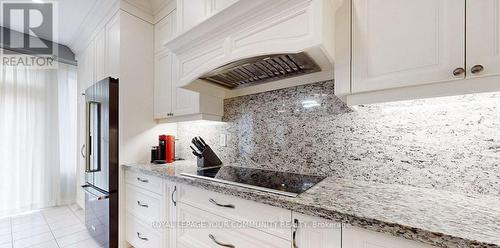 28 Saint James Avenue, Vaughan (Vellore Village), ON - Indoor Photo Showing Kitchen