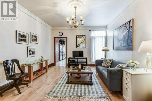 531 Keele Street, Toronto (Junction Area), ON - Indoor Photo Showing Living Room