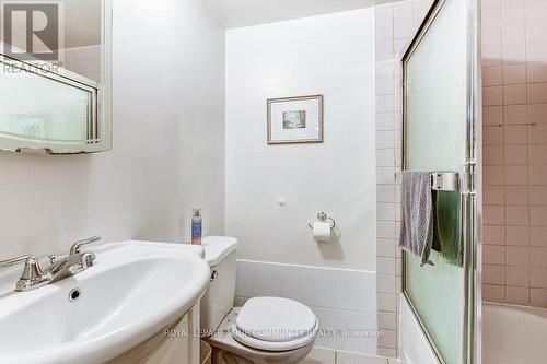 531 Keele Street, Toronto (Junction Area), ON - Indoor Photo Showing Bathroom