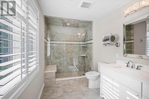 1134 Westhaven Drive, Burlington, ON - Indoor Photo Showing Bathroom