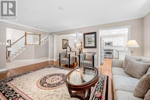 1134 Westhaven Drive, Burlington, ON - Indoor Photo Showing Living Room