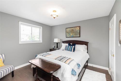 bedroom 2 - 54 Stonepine Crescent, Hamilton, ON - Indoor Photo Showing Bedroom