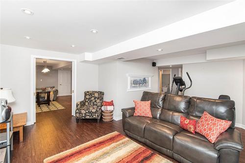 recreation room - 54 Stonepine Crescent, Hamilton, ON - Indoor Photo Showing Living Room