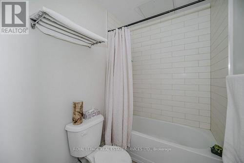 206 - 200 Stinson Street, Hamilton (Stinson), ON - Indoor Photo Showing Bathroom