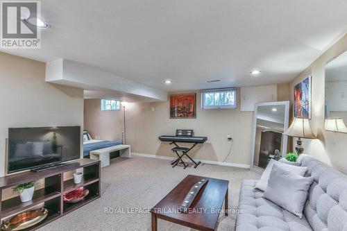 70 Charles Street, London, ON - Indoor Photo Showing Basement