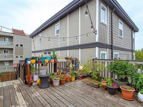 1044 Hillside Ave, Victoria, BC - Outdoor With Deck Patio Veranda With Exterior