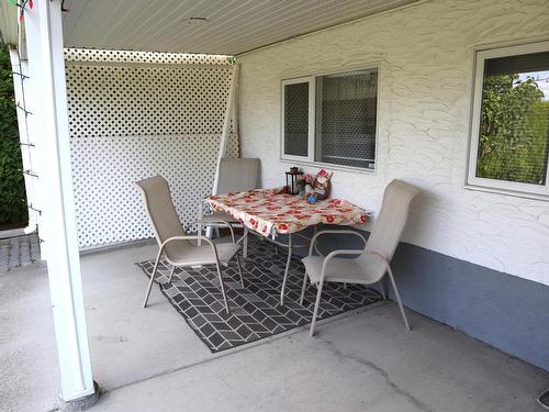 898 Lethbridge Ave, Kamloops, BC - Outdoor With Deck Patio Veranda With Exterior