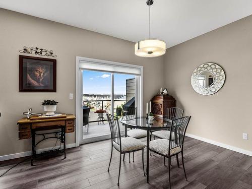 119-1993 Qu'Appelle Blvd, Kamloops, BC - Indoor Photo Showing Dining Room