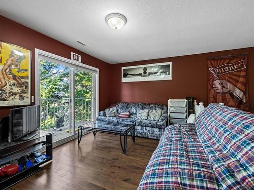 13-481 Monarch Crt, Kamloops, BC - Indoor Photo Showing Living Room