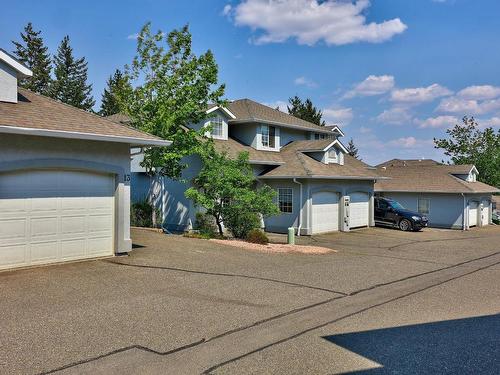 13-481 Monarch Crt, Kamloops, BC - Outdoor