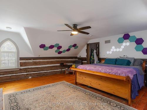 5795 Second Line, Erin, ON - Indoor Photo Showing Bedroom