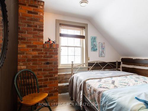 5795 Second Line, Erin, ON - Indoor Photo Showing Bedroom