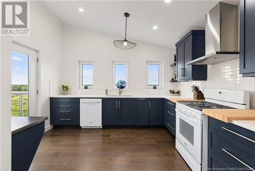 8 Irishview, Irishtown, NB - Indoor Photo Showing Kitchen