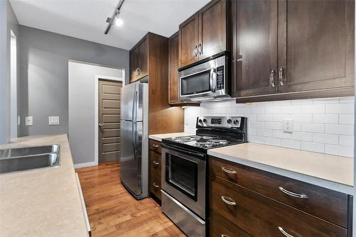 306-1777 Water Street, Kelowna, BC - Indoor Photo Showing Kitchen With Stainless Steel Kitchen With Double Sink