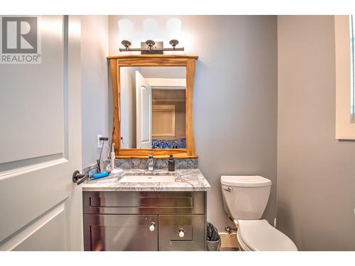 5409 Willow Drive, Vernon, BC - Indoor Photo Showing Bathroom