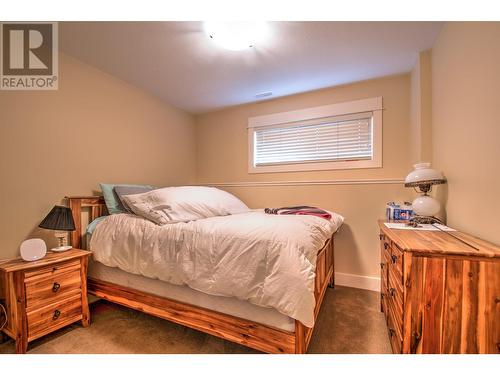 5409 Willow Drive, Vernon, BC - Indoor Photo Showing Bedroom