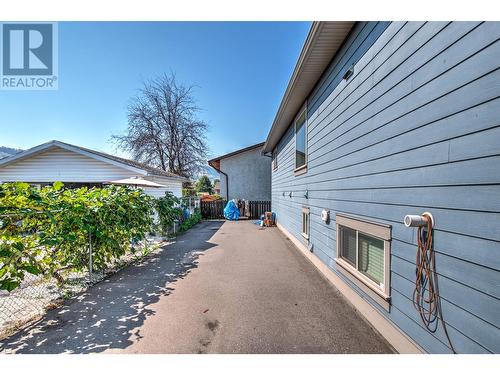 5409 Willow Drive, Vernon, BC - Outdoor