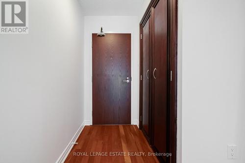 205 - 1055 Bay Street, Toronto (Bay Street Corridor), ON - Indoor Photo Showing Other Room