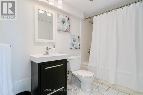 205 - 1055 Bay Street, Toronto (Bay Street Corridor), ON - Indoor Photo Showing Bathroom