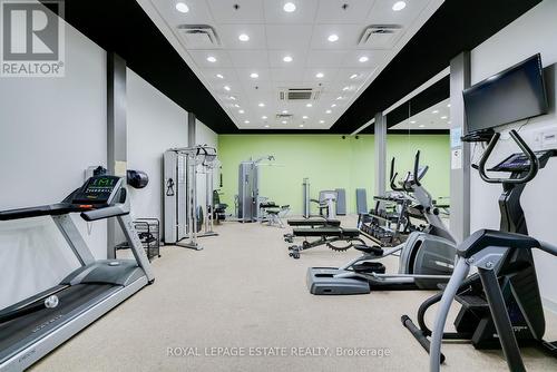 205 - 1055 Bay Street, Toronto (Bay Street Corridor), ON - Indoor Photo Showing Gym Room