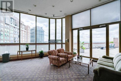 205 - 1055 Bay Street, Toronto (Bay Street Corridor), ON - Indoor