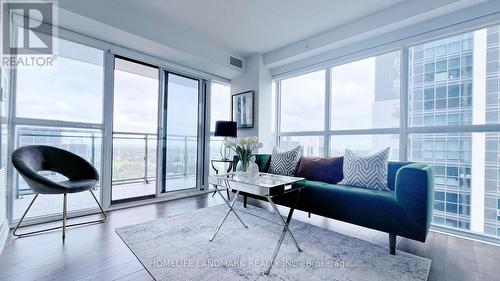 1710 - 30 Meadowglen Place, Toronto (Woburn), ON - Indoor Photo Showing Living Room