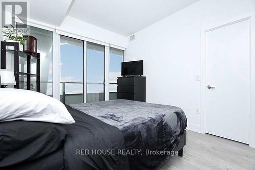 5709 - 30 Shore Breeze Drive, Toronto (Mimico), ON - Indoor Photo Showing Bedroom