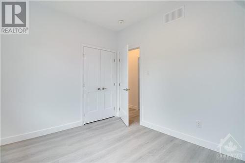 133 Duford Street Unit#A, Ottawa, ON - Indoor Photo Showing Other Room