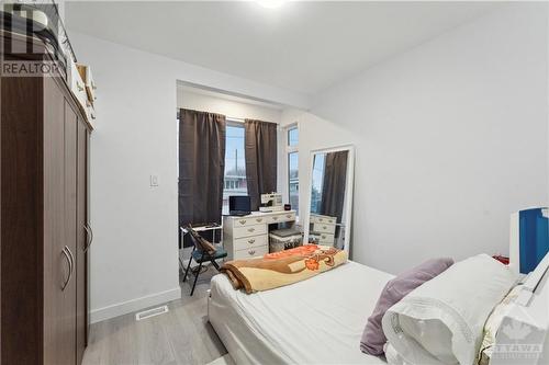 133 Duford Street Unit#A, Ottawa, ON - Indoor Photo Showing Bedroom