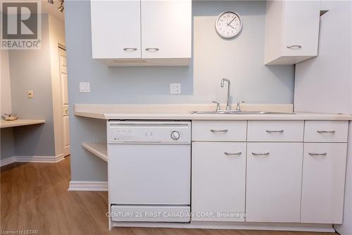 3 - 374 Edith Cavell Boulevard, Central Elgin (Port Stanley), ON - Indoor Photo Showing Kitchen