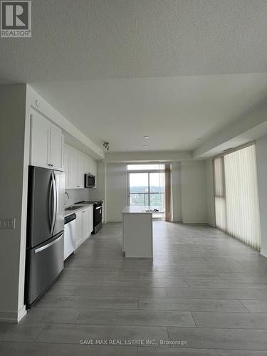 2309 - 55 Duke Street W, Kitchener, ON - Indoor Photo Showing Kitchen