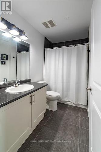 226 - 125 Shoreview Place, Hamilton (Lakeshore), ON - Indoor Photo Showing Bathroom