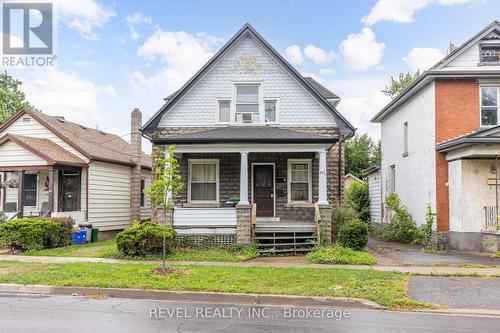 92 1/2 Welland Avenue, St. Catharines, ON - Outdoor With Facade