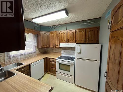 65 Bellamy Avenue, Birch Hills, SK - Indoor Photo Showing Kitchen