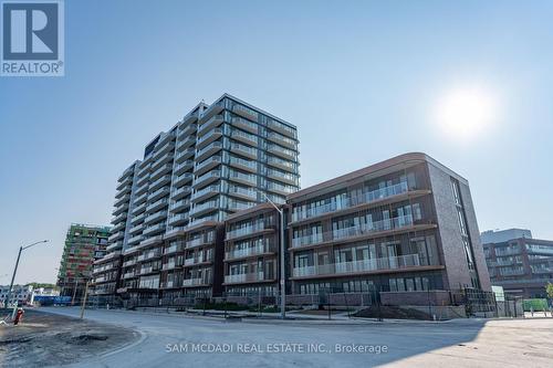 609 - 220 Missinnihe Way, Mississauga (Port Credit), ON - Outdoor With Balcony With Facade