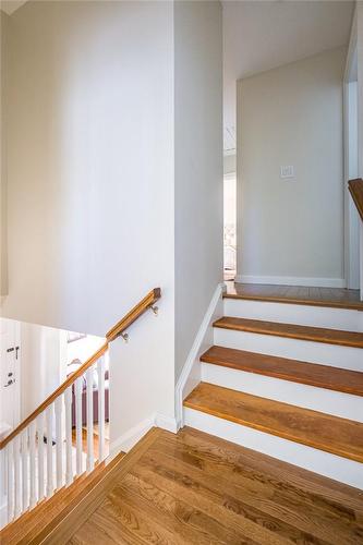 58 Hillcrest Avenue, Hamilton, ON - Indoor Photo Showing Other Room