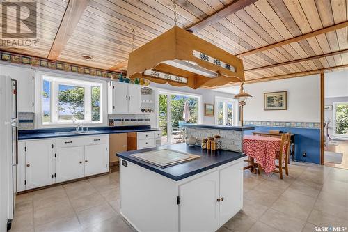 Meridian Road Brown Acreage, Colonsay Rm No. 342, SK - Indoor Photo Showing Kitchen