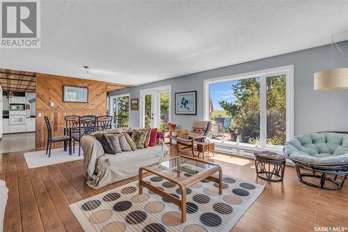 Meridian Road Brown Acreage, Colonsay Rm No. 342, SK - Indoor Photo Showing Living Room