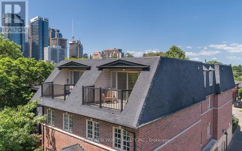 363 B Roehampton Avenue, Toronto (Mount Pleasant East), ON - Outdoor With Balcony