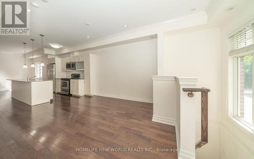 363 B Roehampton Avenue, Toronto (Mount Pleasant East), ON - Indoor Photo Showing Kitchen