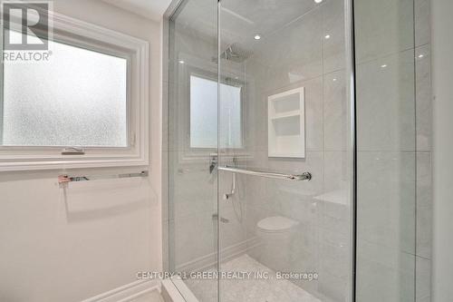 25 Ferrah Street, Markham (Unionville), ON - Indoor Photo Showing Bathroom