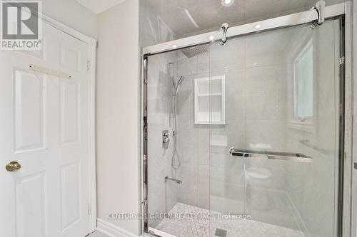 25 Ferrah Street, Markham (Unionville), ON - Indoor Photo Showing Bathroom