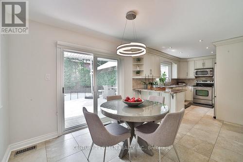 25 Ferrah Street, Markham (Unionville), ON - Indoor Photo Showing Dining Room