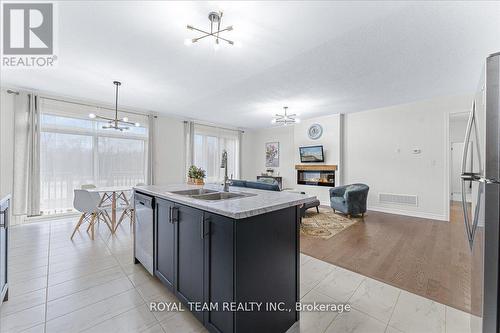 154 Ramblewood Drive, Wasaga Beach, ON - Indoor Photo Showing Kitchen With Double Sink