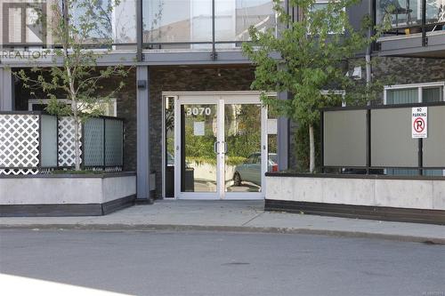 Secured Front Door Entry - 405 3070 Kilpatrick Ave, Courtenay, BC - Outdoor