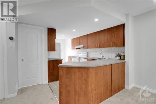 202 Chapman Mills Drive, Ottawa, ON - Indoor Photo Showing Kitchen