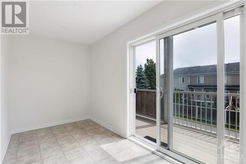 Eat in kitchen or room for an office space! - 202 Chapman Mills Drive, Ottawa, ON - Indoor Photo Showing Other Room